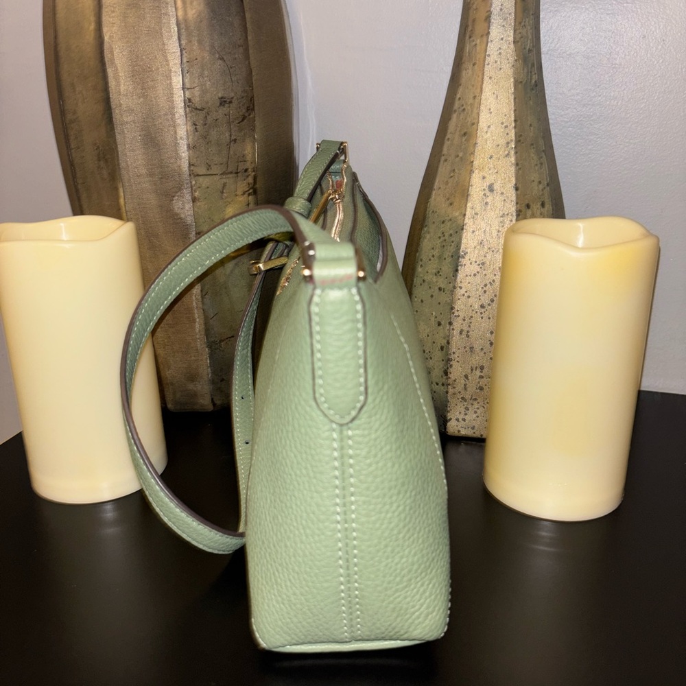 Kate Spade Lena Small Shoulder Bag. - Picture 5 of 9